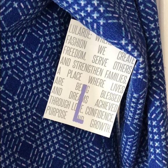 LuLaRoe Sarah Cardigan - Picture 2 of 3